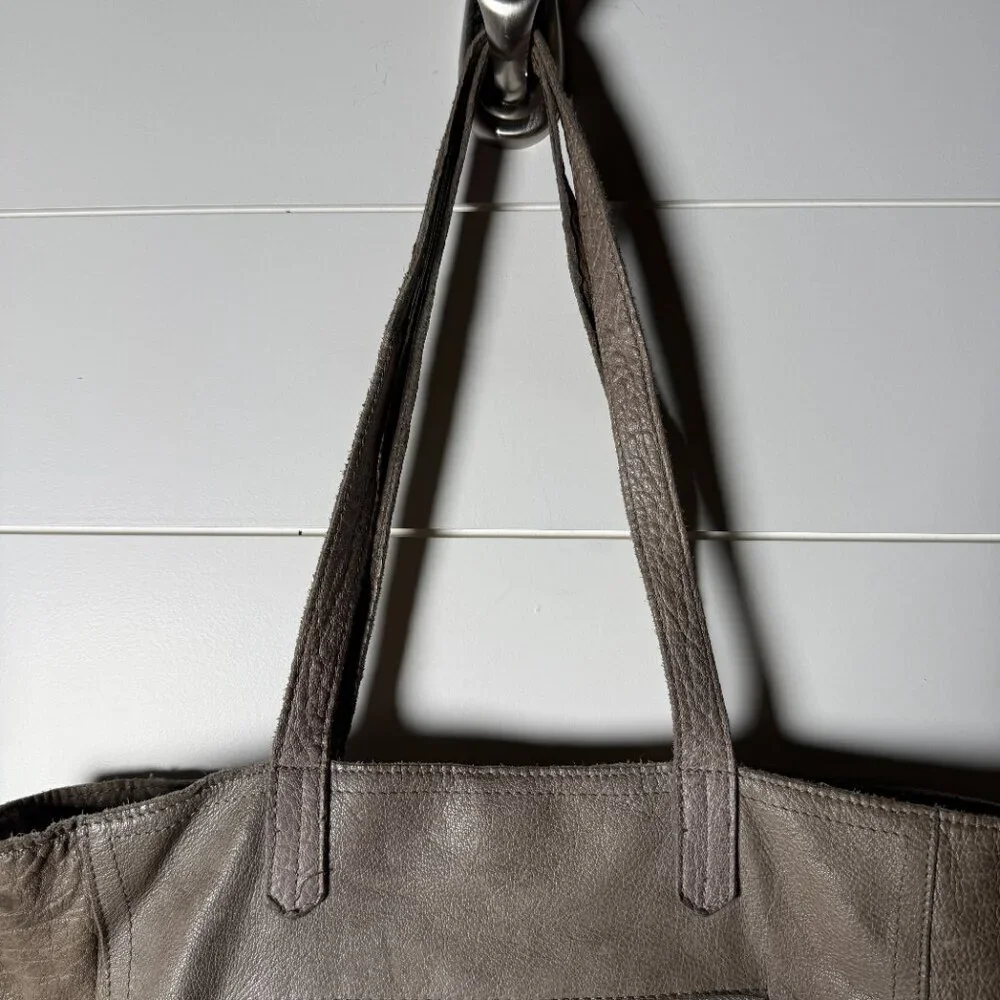 Day & Mood Hobo Gray Bag 100% Leather Two Handle